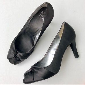 Black Mootsies Tootsies Heels